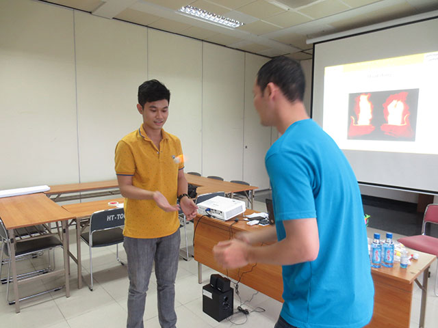 Tư duy phục vụ khách hàng chuyên nghiệp - Jetstar Pacific (13.07.2015)